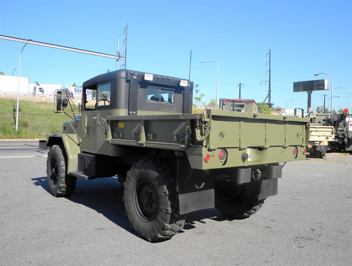 T-01011980-3 | Bobbed M35A2 Extended Cab (4).JPG