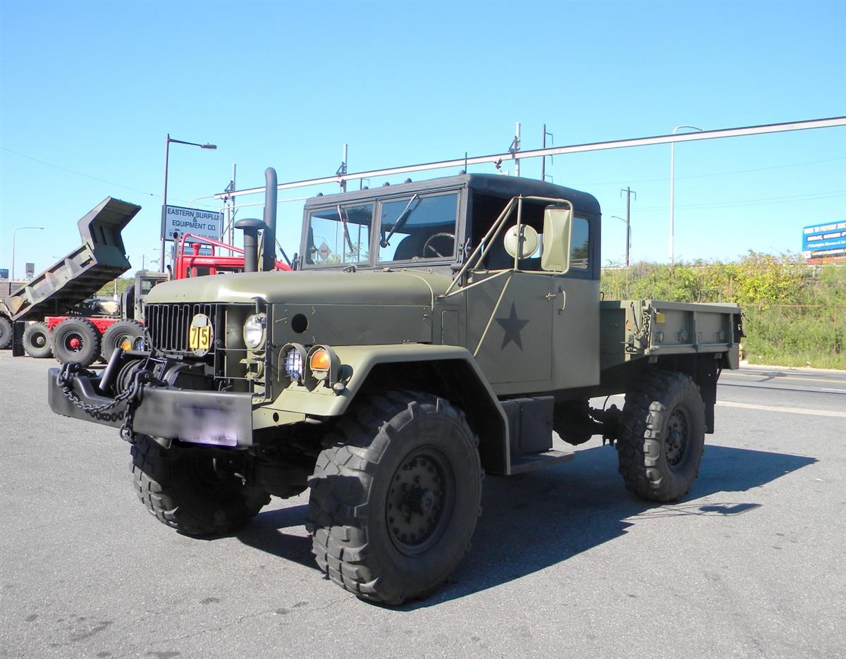 T-01011980-3 | Bobbed M35A2 Extended Cab (23).JPG