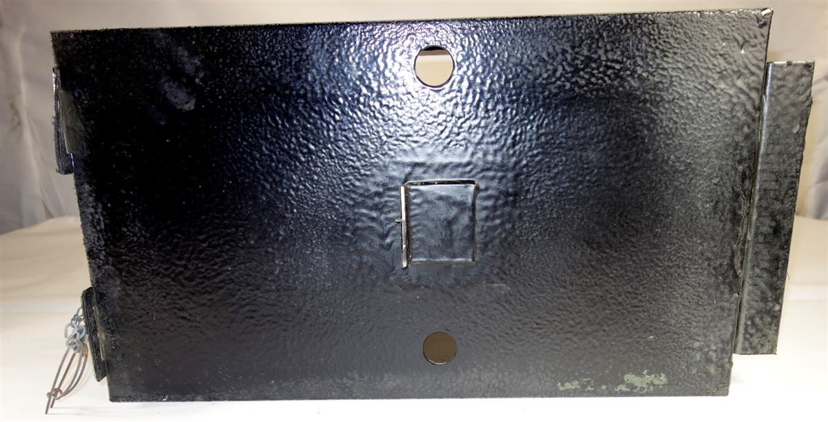 COM-3123 | 6160-00-405-1984 Steel Battery Box for M809 Series NOS (6).JPG