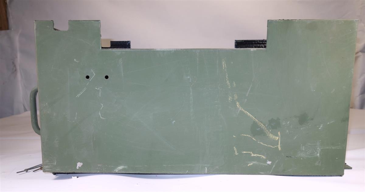COM-3123 | 6160-00-405-1984 Steel Battery Box for M809 Series NOS (7).JPG