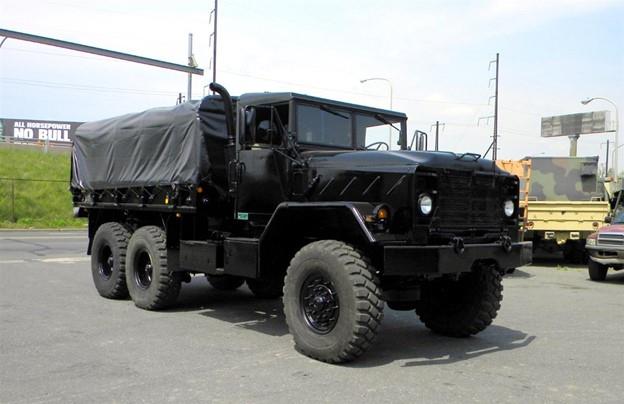 T-01232023-2 | Black 5-Ton Cargo Truck 3.jpg