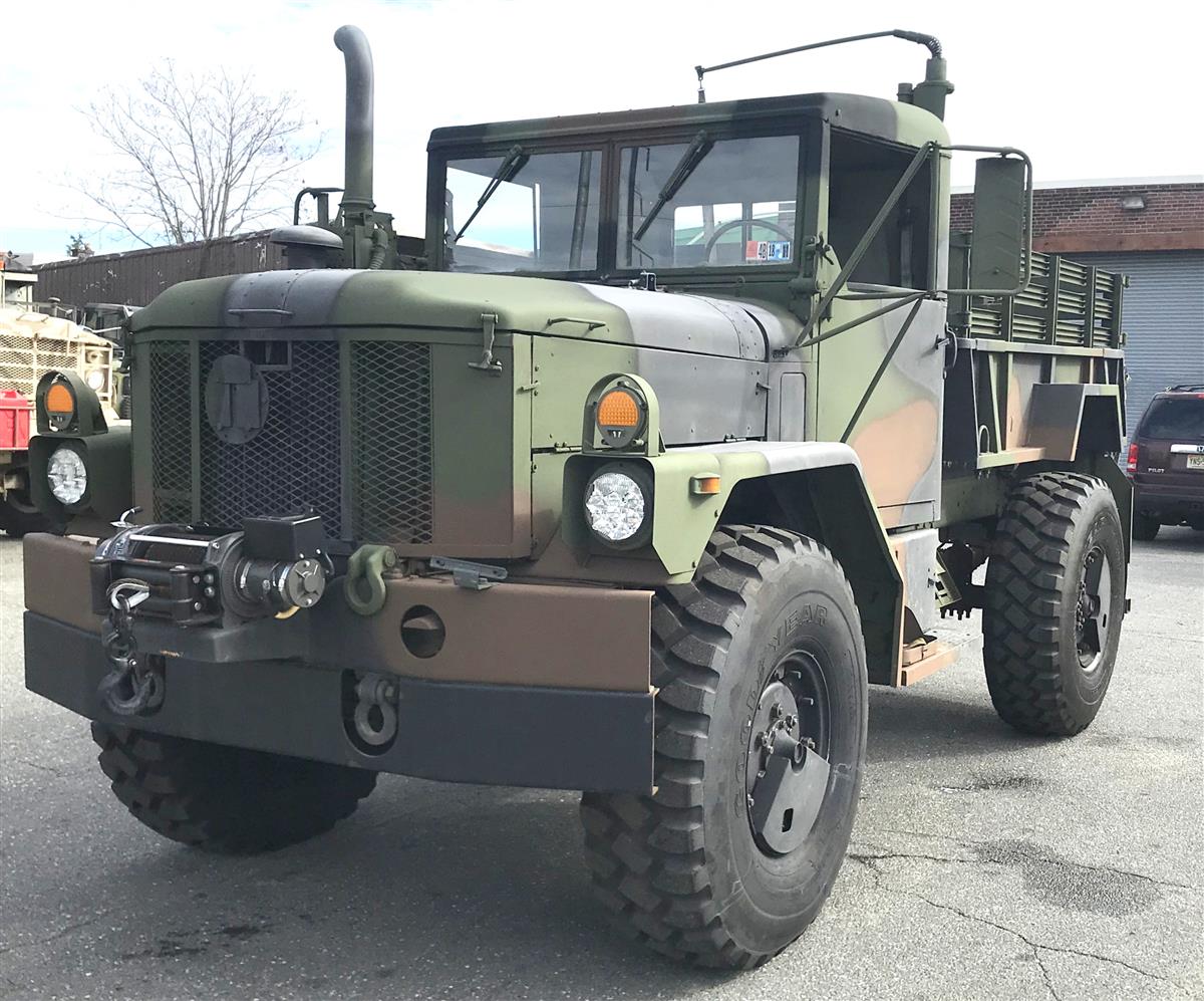 T-09242018-11 | Bobbed AM General M35A3 With 24V Winch (1).JPG