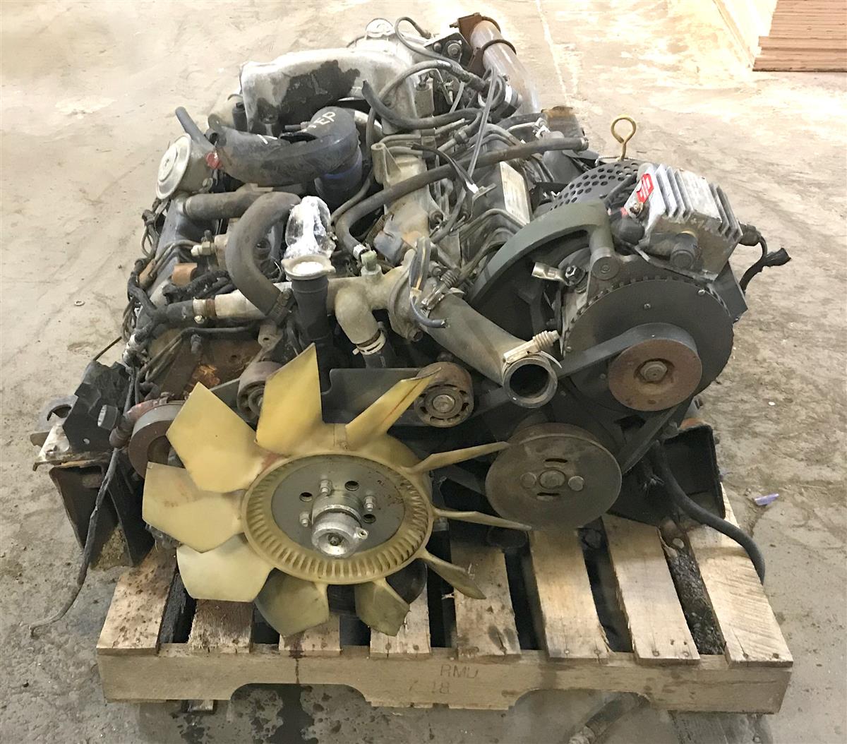 HM-1239 | HM-1239  6.5 Liter Engine with 4 Speed Transmission and Transfer Case (Turbo) (9).JPG