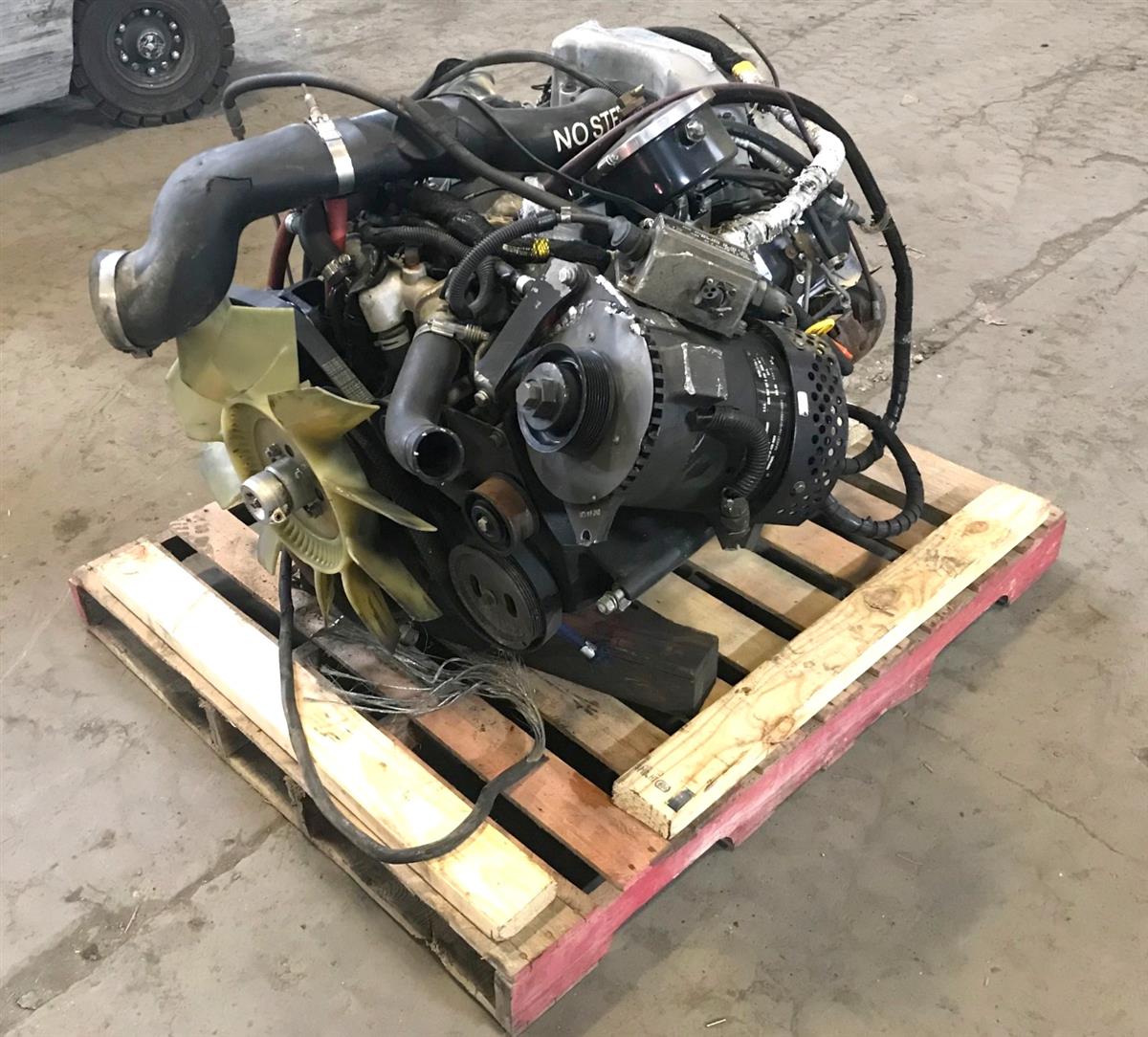 HM-1244 | HM-1244  Diesel Engine GM 6.5L Turbo Charged HMMWV (4).jpg