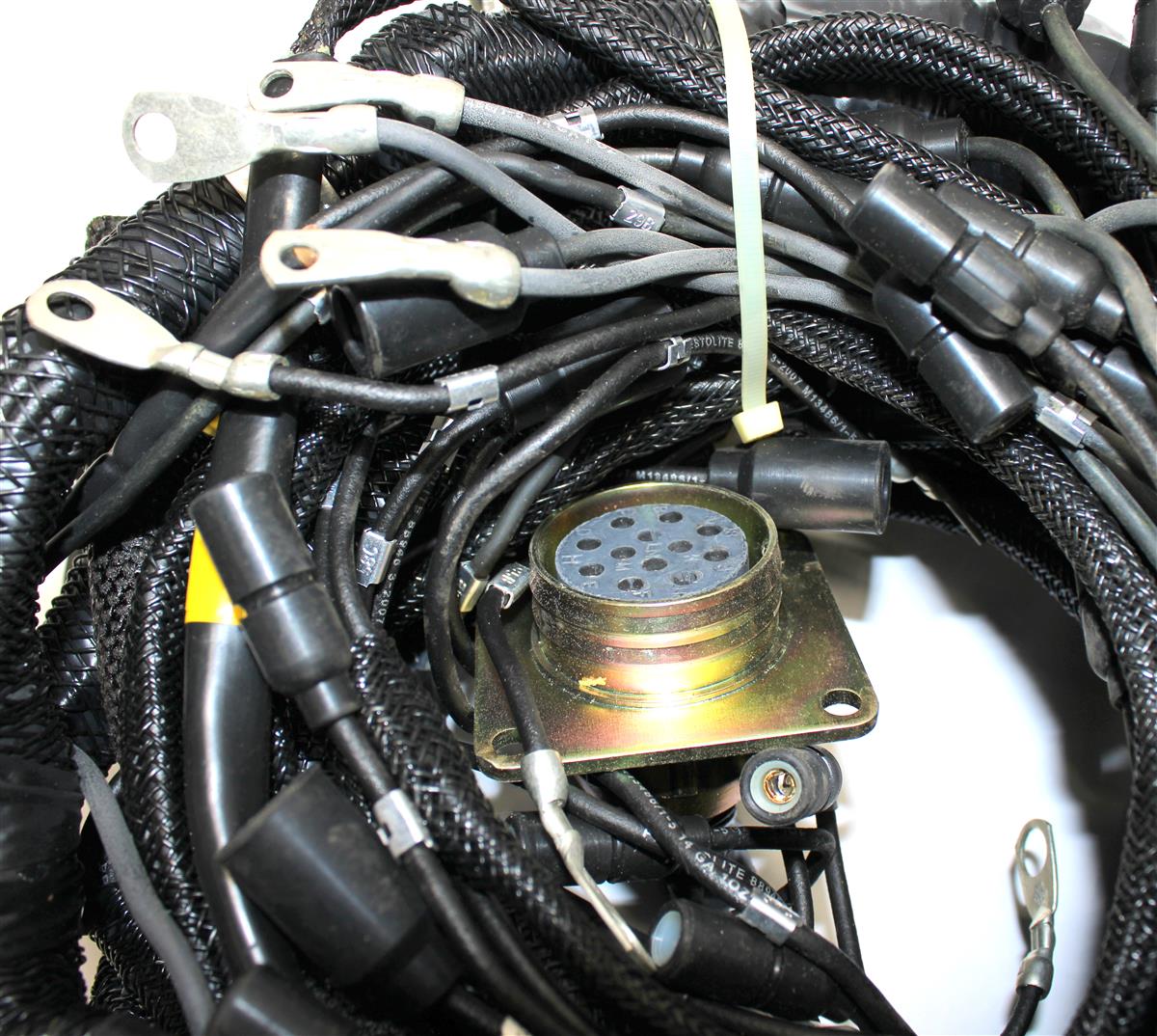 HM-3680 | HM-3680 Branched Wiring Harness Body Wiring and Fuel Tank Jumper Assembly HMMWV (7).JPG