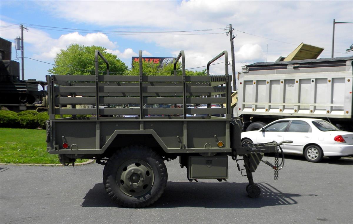 TR-01012000-12 | M105A2 Two Wheel Cargo Trailer Green, 1 and a half ton.  (1).JPG