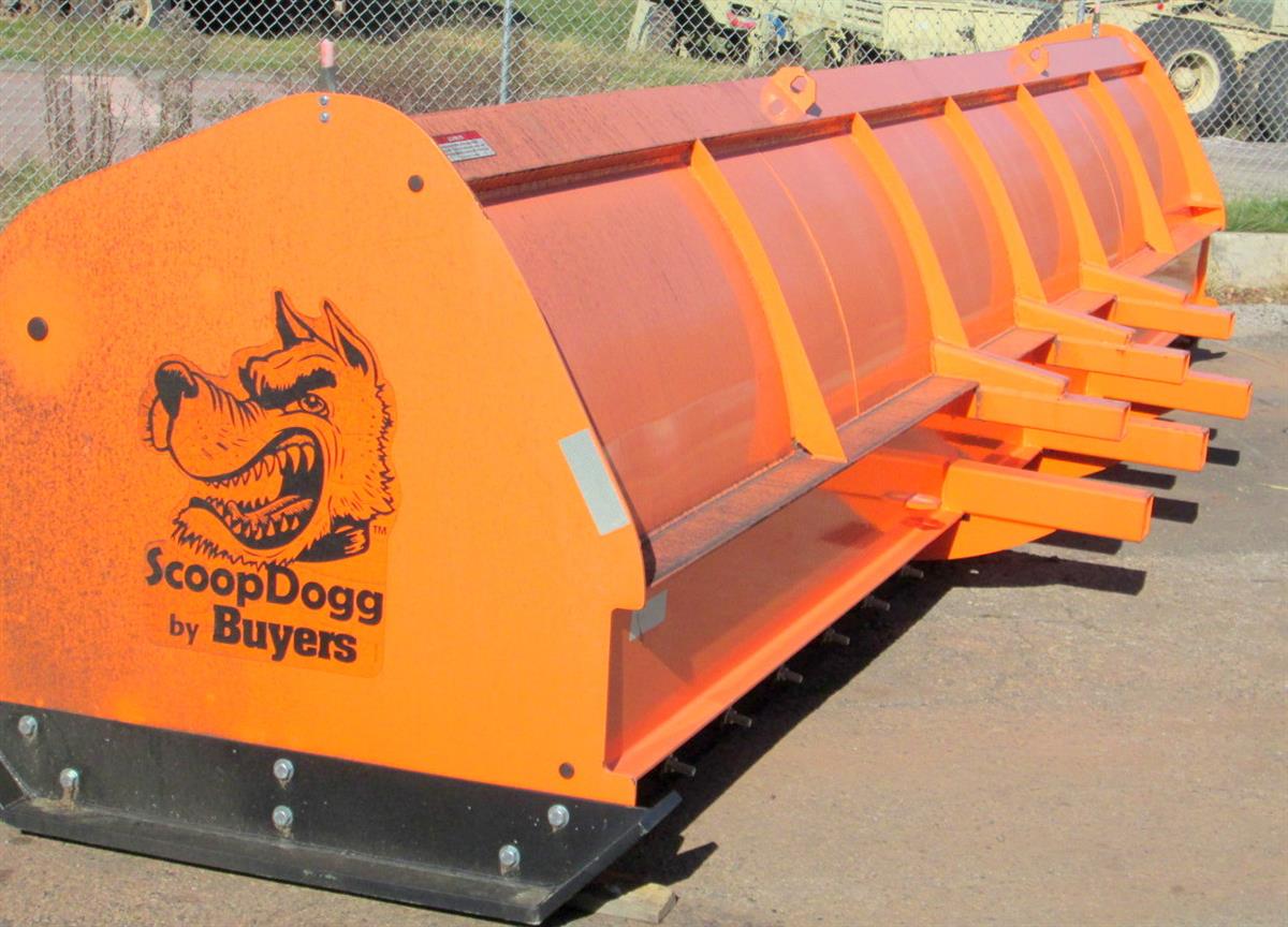 SNOW-051 | SNOW-051  Buyers Scoop Dogg Front Loader 20 Foot Pusher Box Blade Meyer Snow Plow (10).JPG