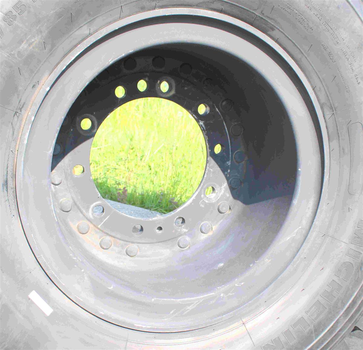TI-1846 | TI-1846 Michelin 39585R20 XZL Tire Mounted on Hutchinson Aluminum Rim  (5a).jpg
