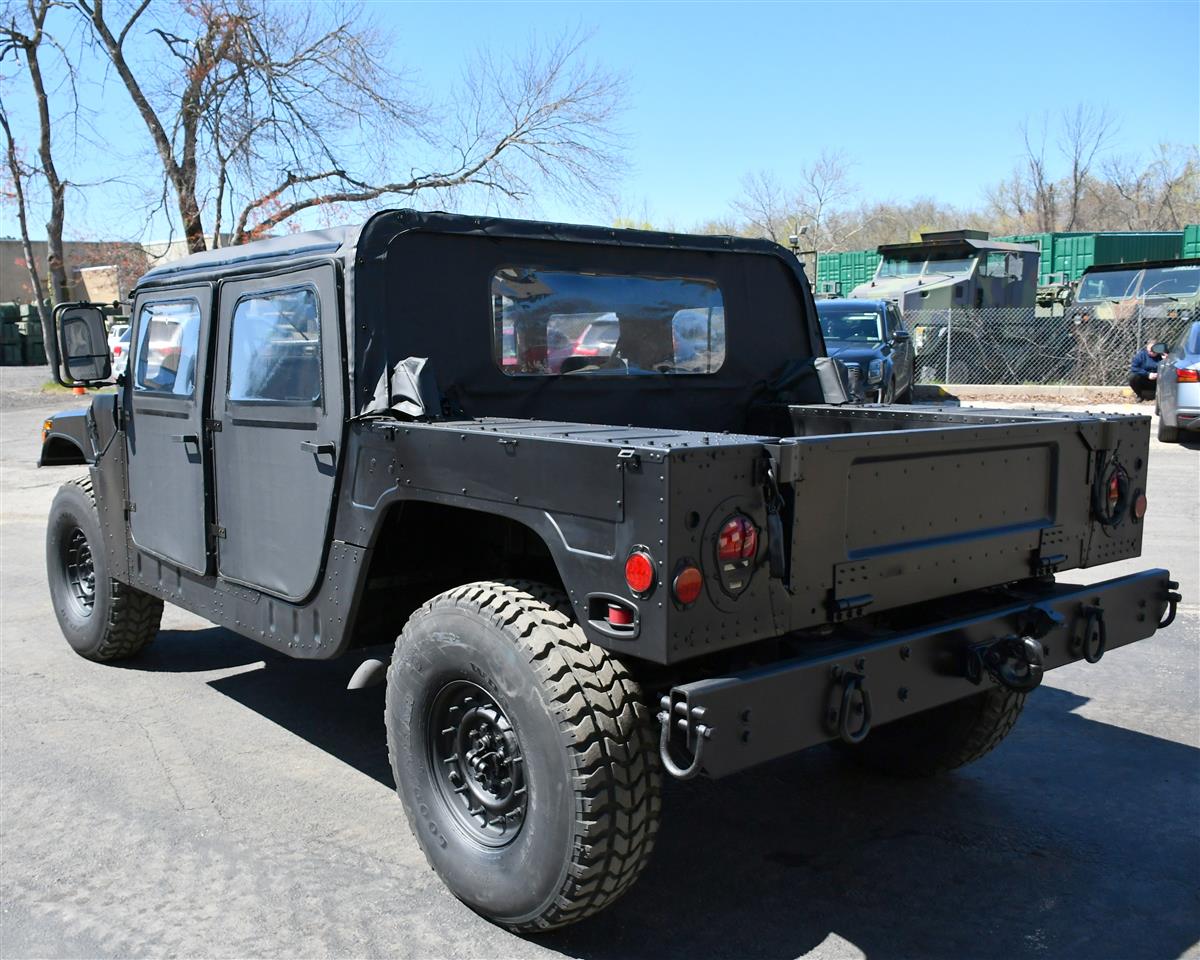 5f3ed8e9-0b3e-4562-af33-e5e3f0bdd876-04172025-cropped-M1152%20HMMWV%20(2)