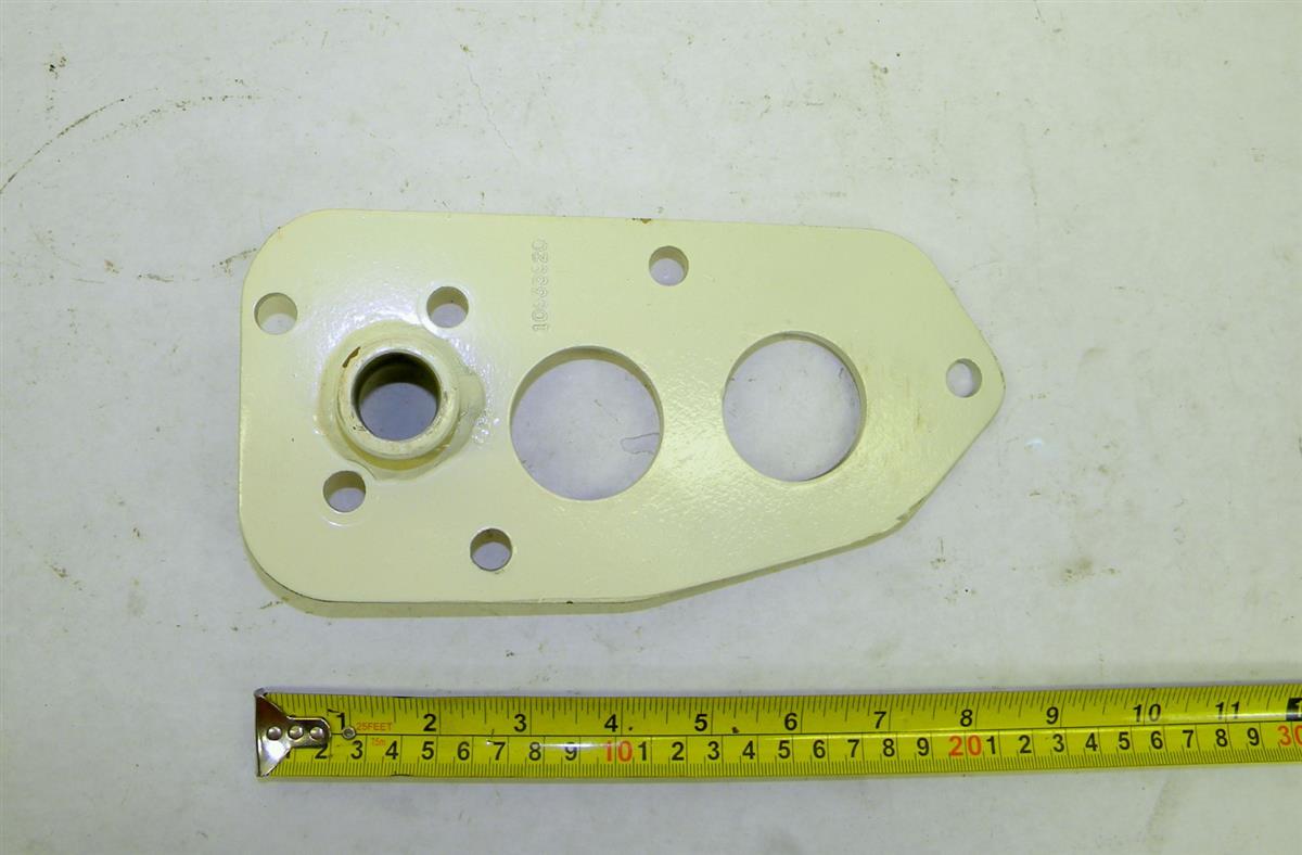 SP-1455 | 2540-00-456-1625 Accelerator Control Bulkhead Plate for M60 Tank. NOS (3).JPG