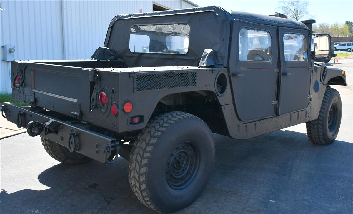 8abb0789-f680-4134-940e-5a5cc3ffd56f-04172025-cropped-M1152%20HMMWV%20(6)