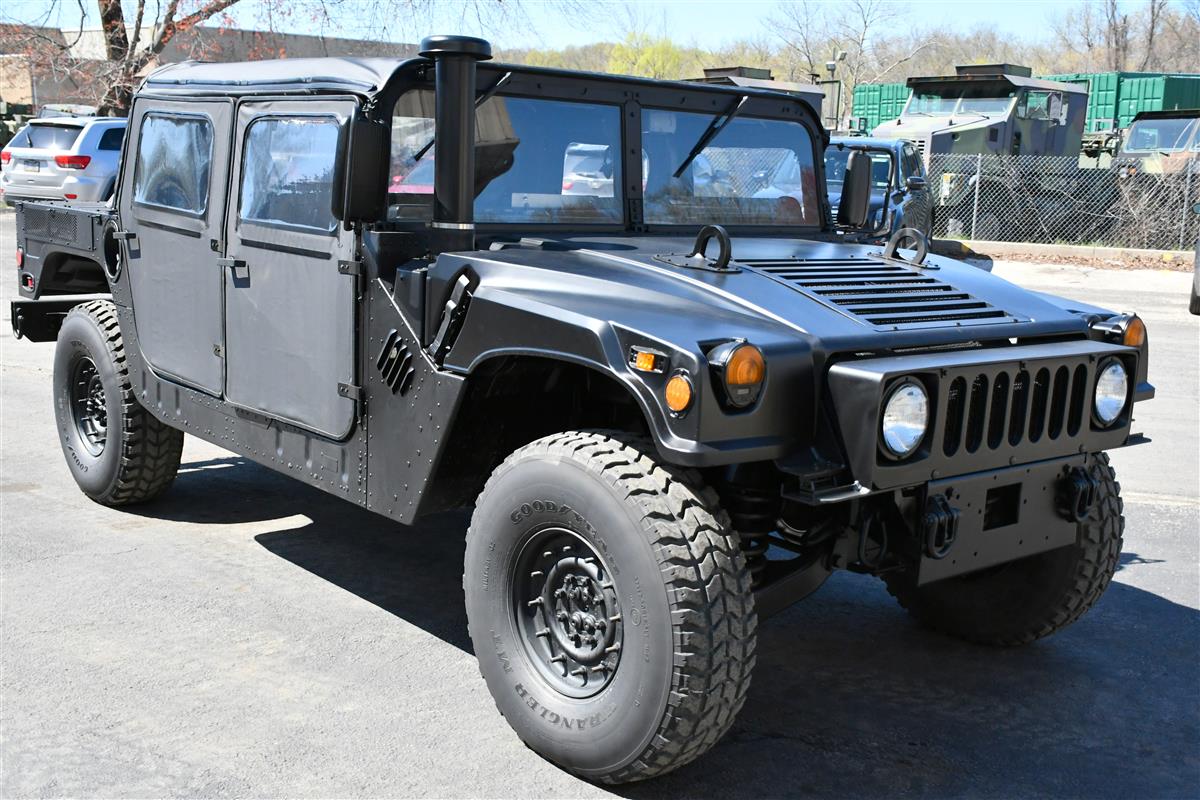 9b99654a-c576-40fe-af1d-05d79609366d-04172025-cropped-M1152%20HMMWV%20(56)