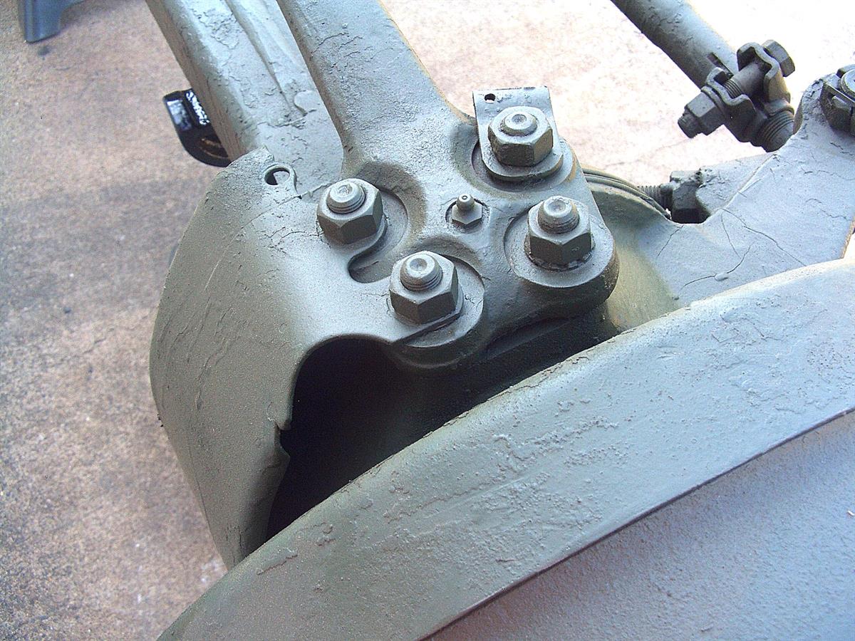 M35-315 | 2520-00-692-6098 front differential M35A2 (17).JPG