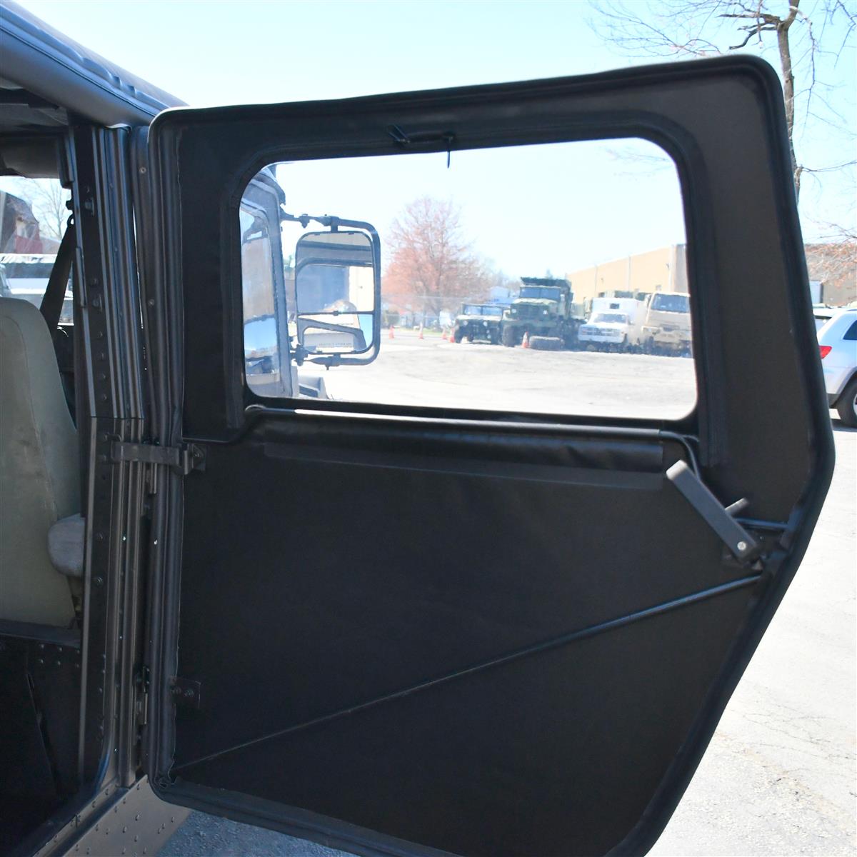 9ef74e5e-95fb-4101-85d5-b6760541ff01-04172025-cropped-M1152%20HMMWV%20(38)
