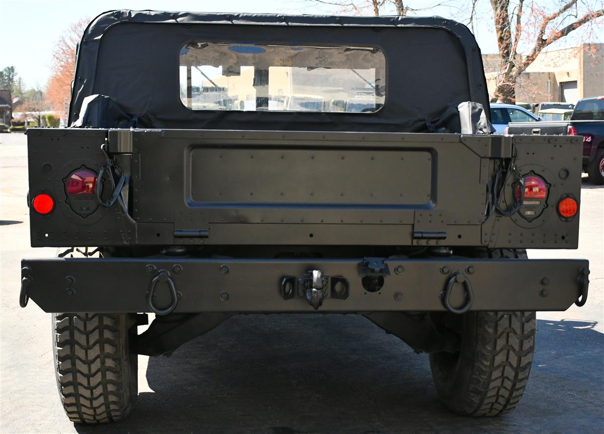 b1cf0acb-7c2e-46dd-a52c-2af1fd713f70-04172025-cropped-M1152%20HMMWV%20(5)