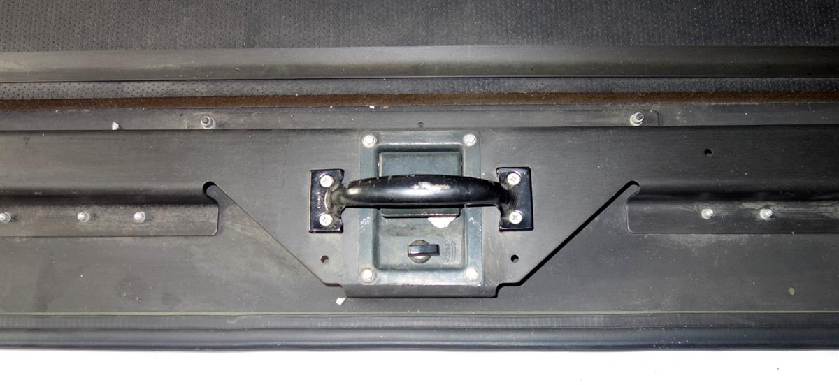 HM-715 | 2510-01-476-2171 Rear Slant Back Cargo Hatch for HMMWV NOS (3).JPG