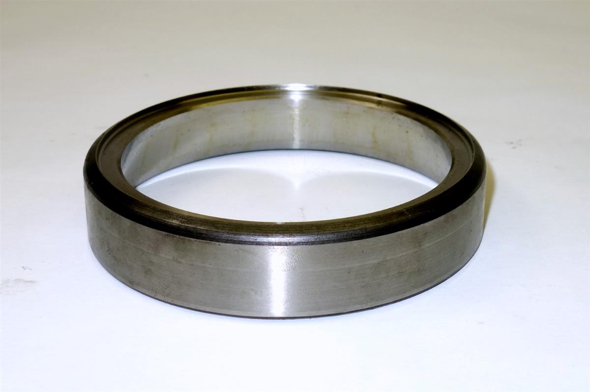 MA3-684 | 3110-01-399-1251 Outer Wheel Bearing and Race for M35A3 Series with CTIS. NOS (5).JPG