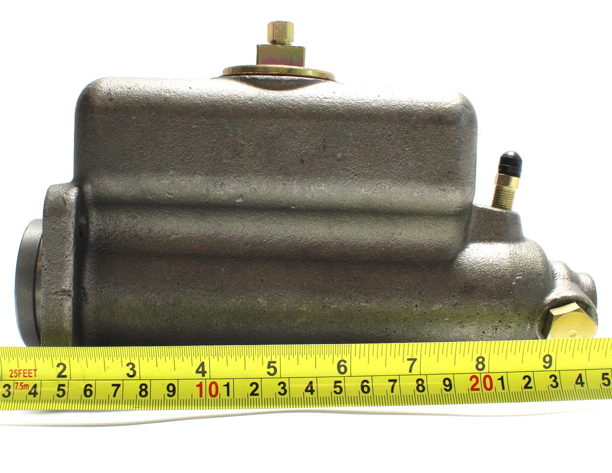 5T-515 | 5T-515-N- Hydraulic Brake Master Cylinder M54A2 M809 (3).JPG