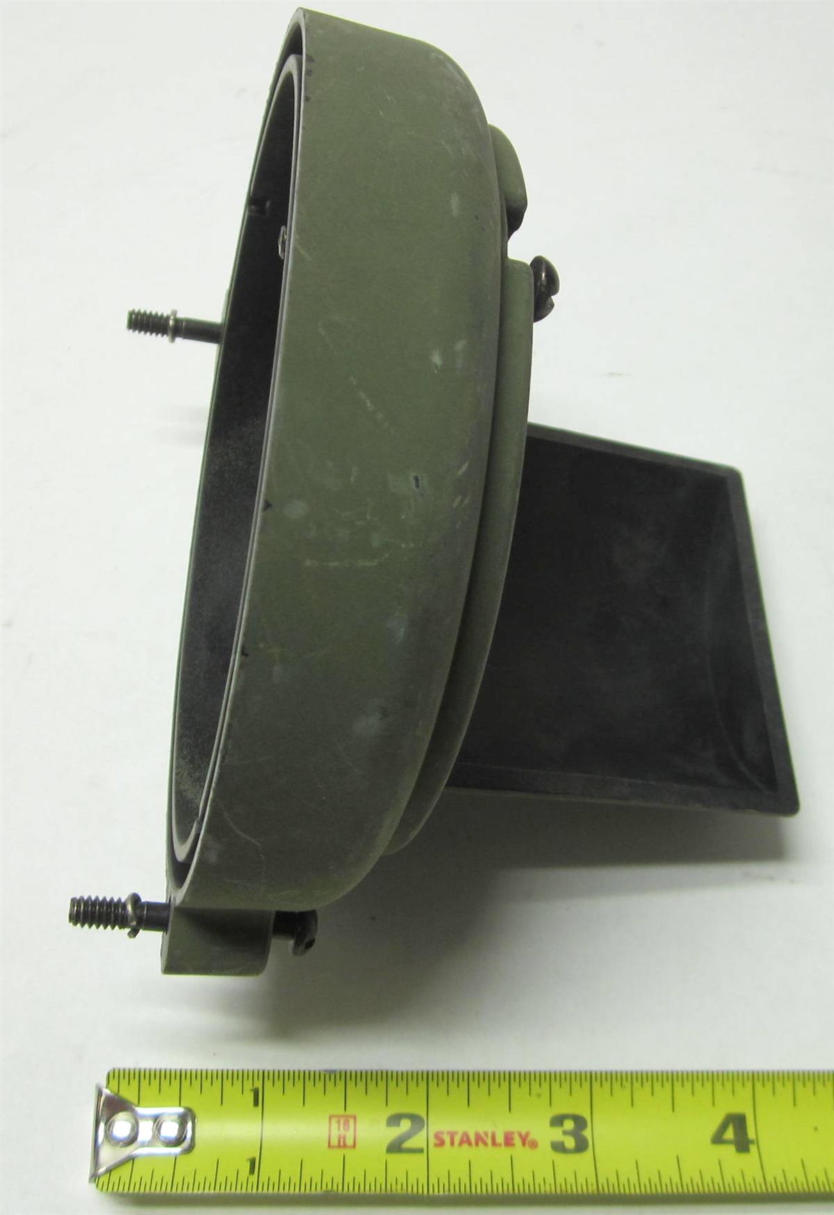 COM-5762 | Blackout Light Lens Retainer (7).JPG