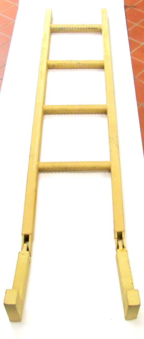 FM-512 | FM-512 68 IN Hooked Boarding Ladder LMTV FMTV (3).JPG
