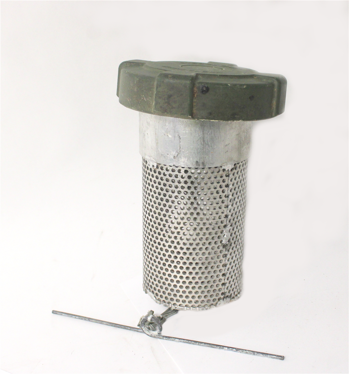 FM-561 | FM-561  Fuel Tank Cap And Strainer FMTV (3).png