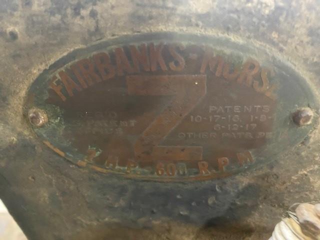 ENG-006 | Fairbanks dishpan Z2 hp with pulley and fuel tank broken, magneto mount-8.jpg