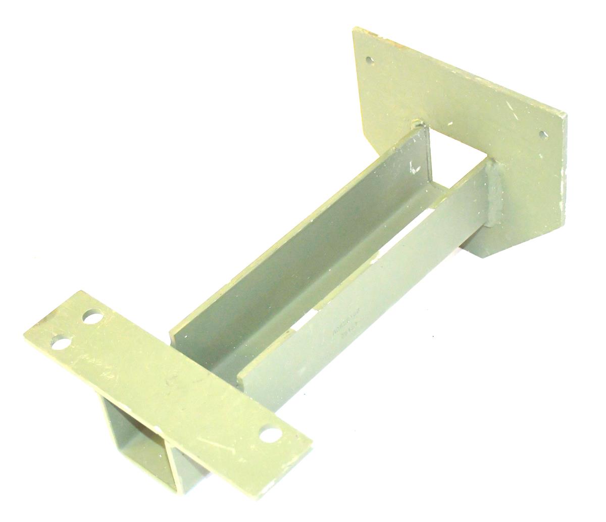 HET-151 | HET-151  Beacon Mounting Bracket Assembly HET M1070 (37).JPG