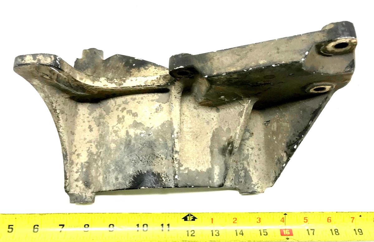 HM-1099 | HM-1099  60 Amp Alternator Mounting Bracket (1)(USED).jpg