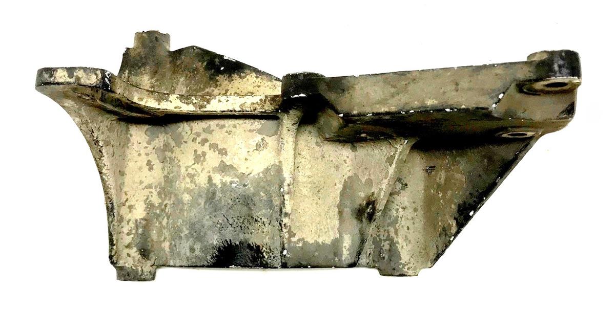 HM-1099 | HM-1099  60 Amp Alternator Mounting Bracket (5)(USED).jpg