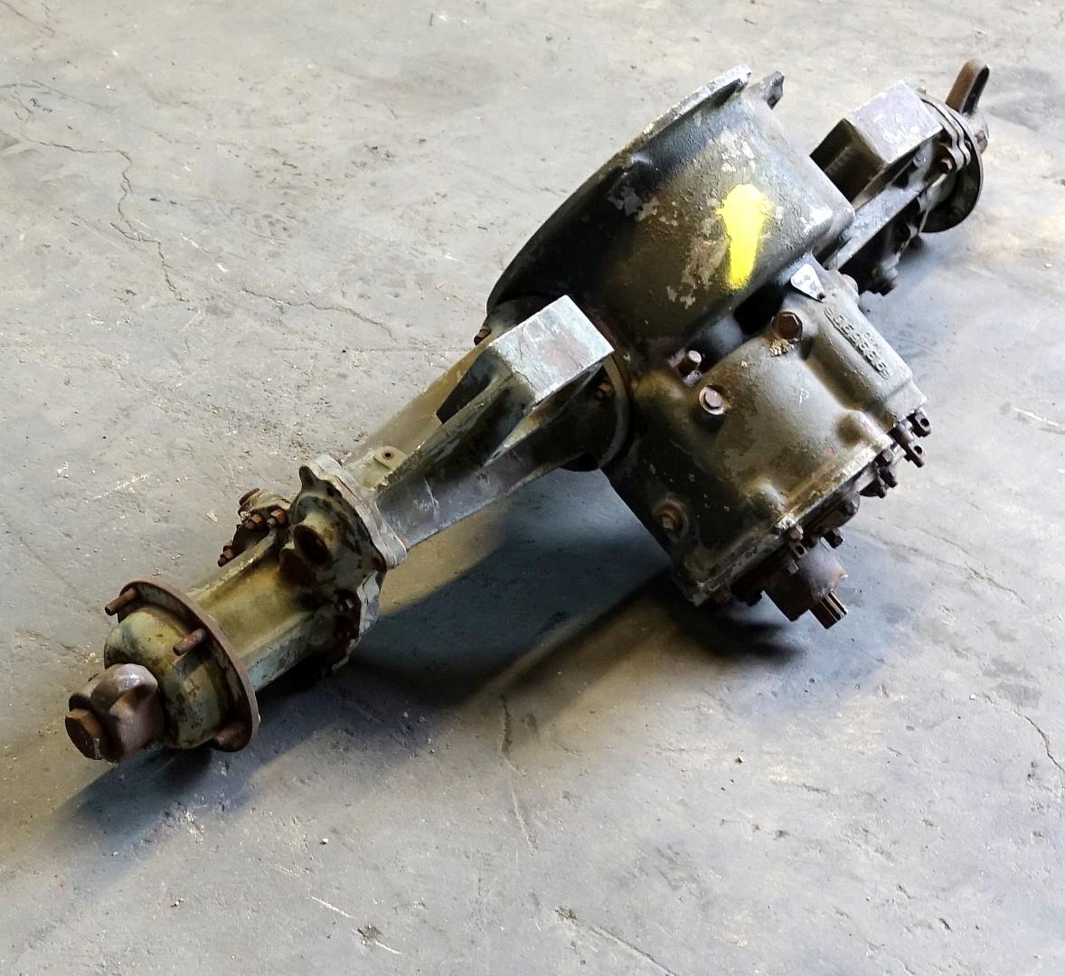 MU-110 | MU-110 Rear Non Steerable Drive Axle with Transmission M274 Mule USED (4) (Large).JPG