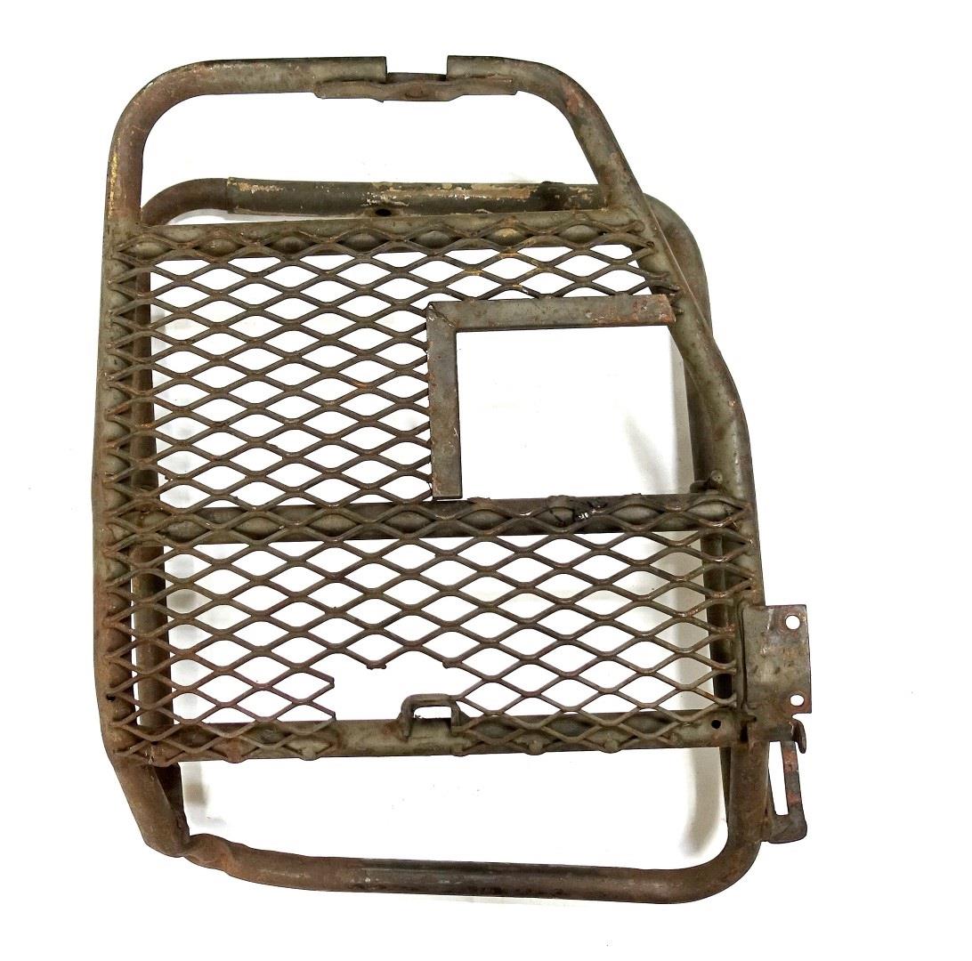 MU-111 | MU-111 Driver Side Footrest Basket M274 Mule USED (6) (Large).JPG