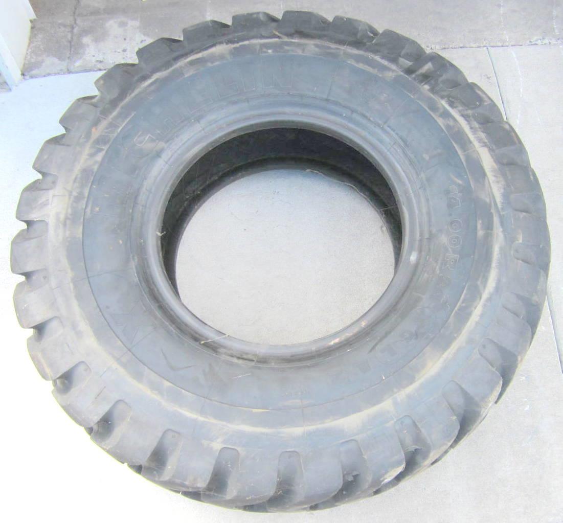 TI-1816 | Michelin XGL 14.00R24 Tire (1).JPG
