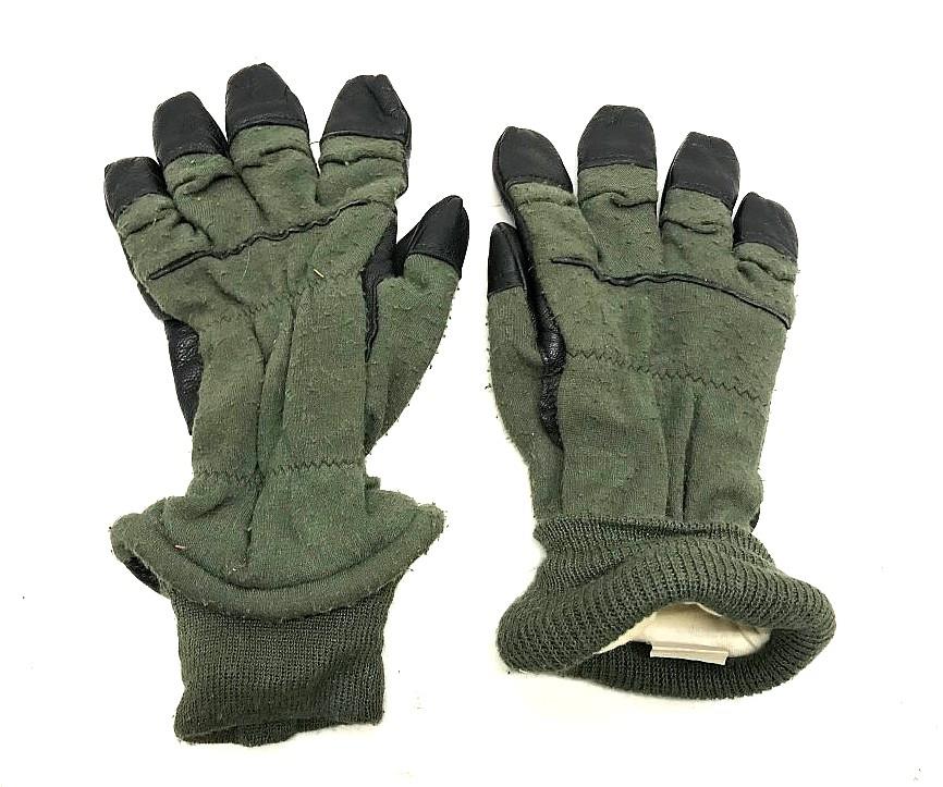 SP-2118 | SP-2118  Flyers Gloves (4).jpg