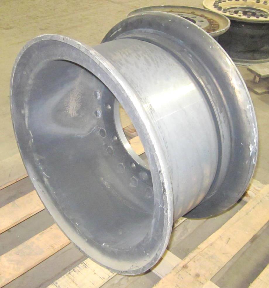TI-803 | TI-803 Hutchinson 20x10 CTIS Aluminum Wheel (3).JPG