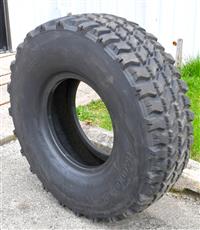 TI-124D  | Goodyear MVT MVT 39585R20 Tire  (32).JPG