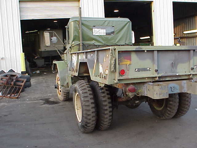 BOBBED SHORT TRUCKS