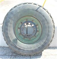 TI-1866 | TI-1866 Goodyear 80% AT-2A 14.00R20 Super Single Rim 10 Hole (6).JPG