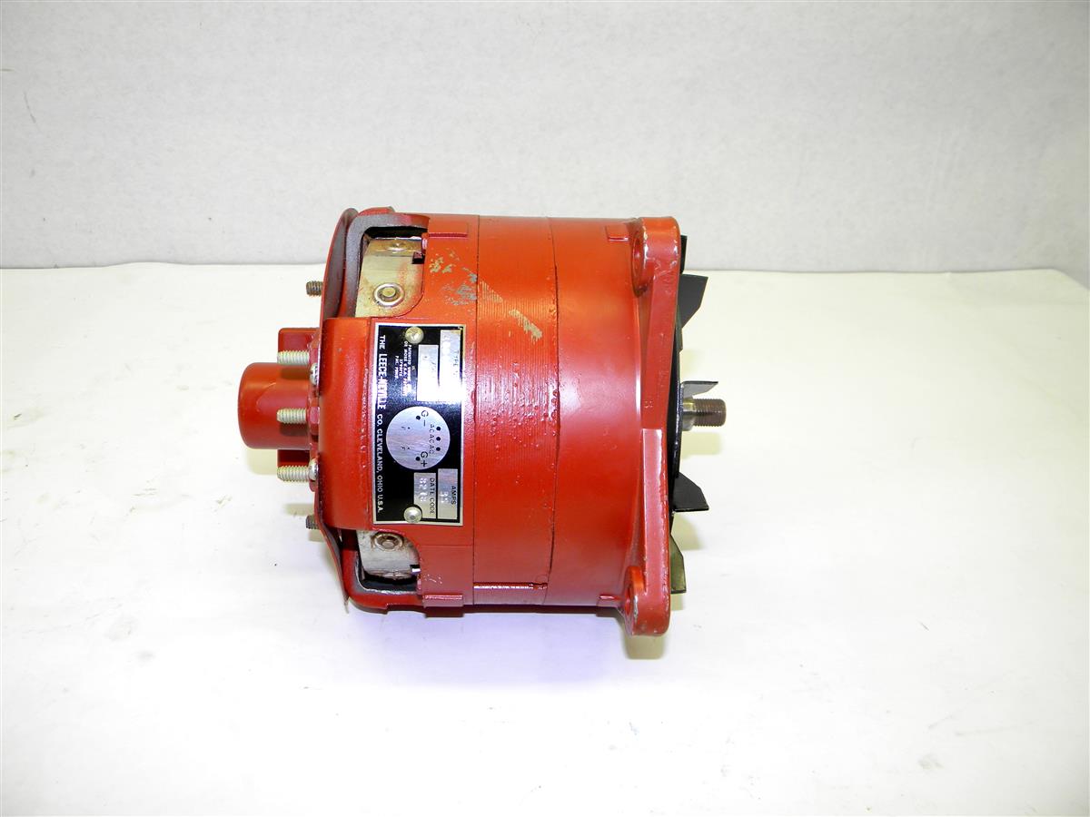 SP-1403 | 2920-00-457-8654 Generator, Engine Accessory, Leeche Neville 28 Volt, 35 Amp Alternator (5).JPG