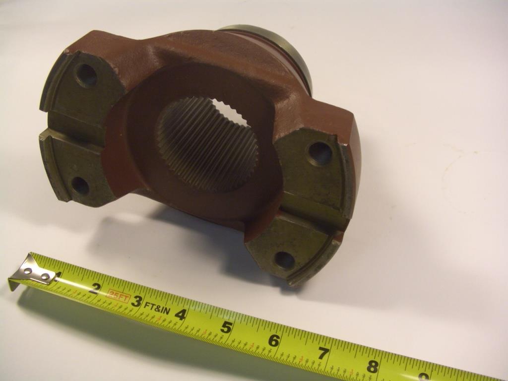 9M-147 | yoke2.JPG