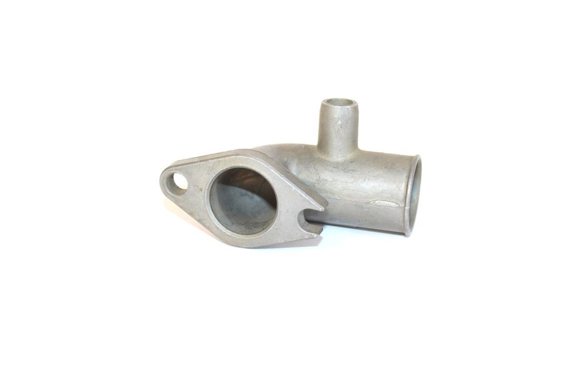 MSE-235 | MSE-235 Carb to Air Cleaner Hose Elbow Tube 4A032 (1).JPG