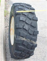 TI-1863 | TI-1863 Michelin Tire (4).JPG