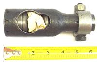5T-769 | 2530-00-134-4633 steering cylinder tie rod end M939 (2).JPG