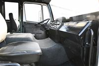 T-11072025-25 | Interior (9).JPG