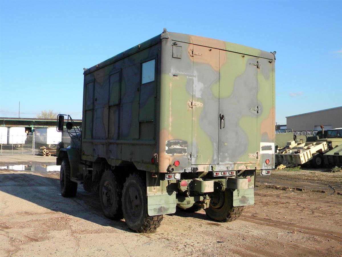 M35-440 | Van Shelter Box Command Center for M109A4 2 and a Half Ton. USED (2).JPG