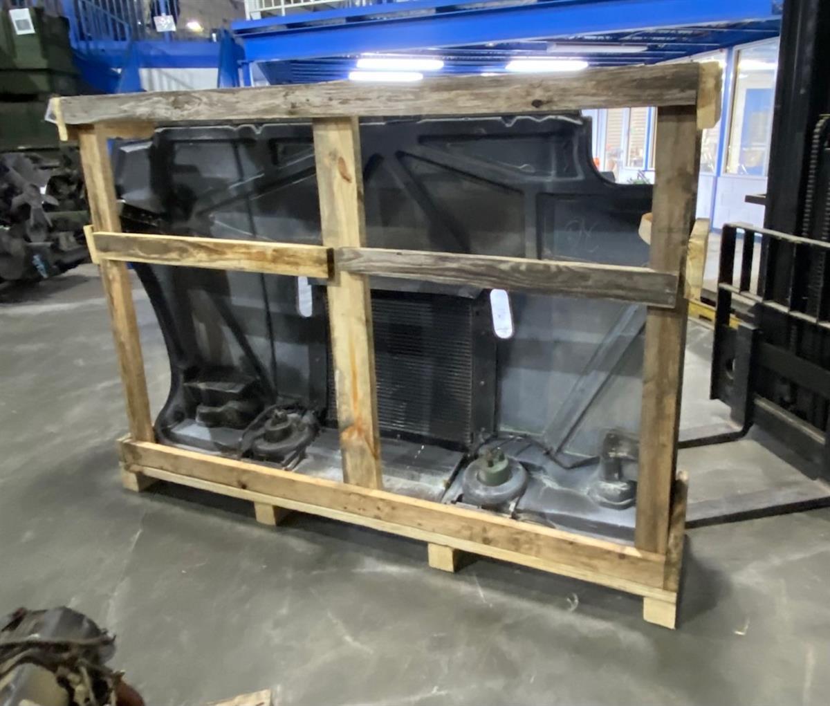 HM-1546 | HMMWV Front Hood  - in Crate (7).jpg