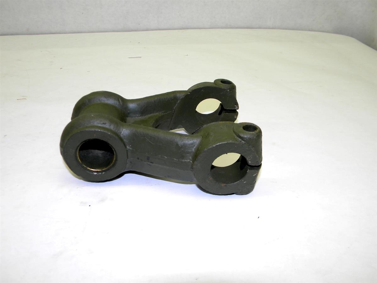 M35-230 | 7397880 Shackle, Front Spring for M35 Series Trucks. NOS (3).JPG