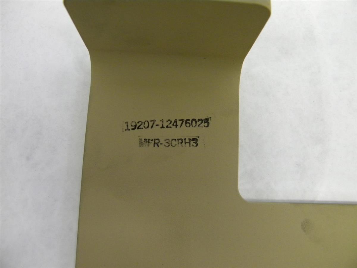 9M-787 | 2590-01-531-4336 Vehicular Bracket for M939 Series 5 Ton. NOS (7).JPG