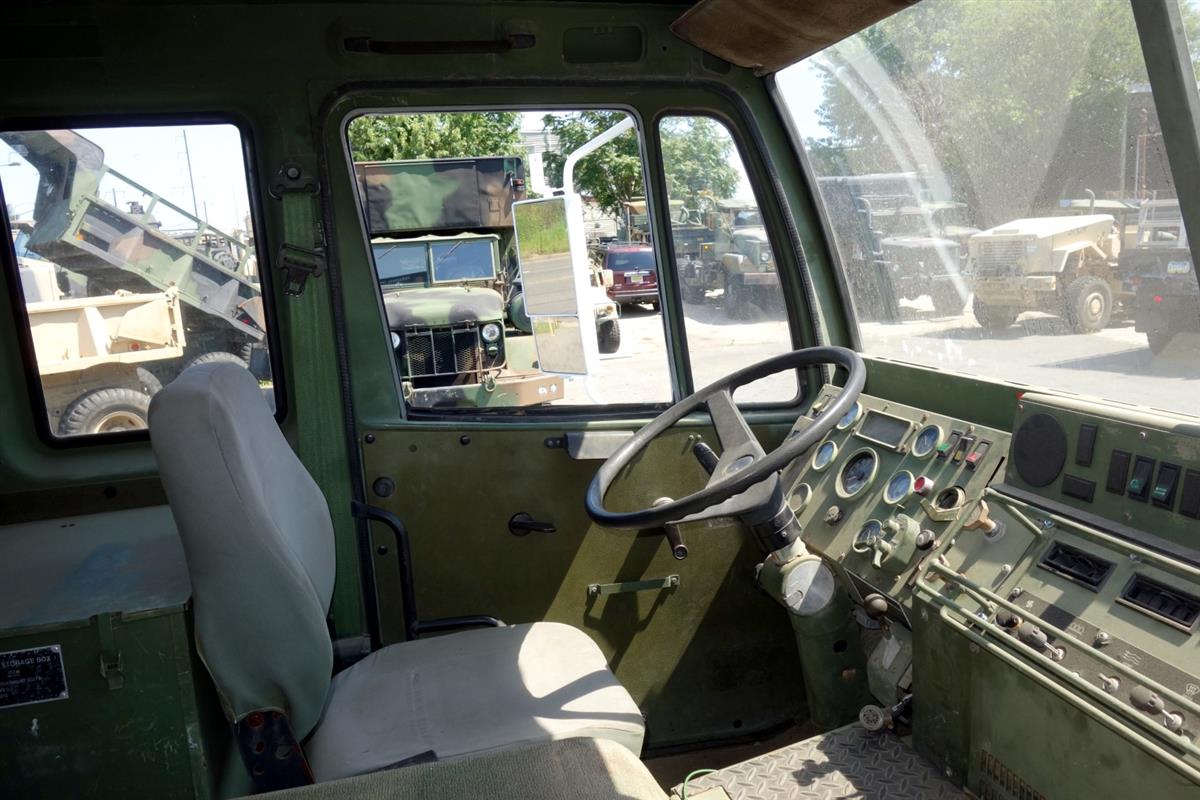 396798d4-9227-4312-8654-5cb570303dc9-09072017-cropped-Holt%20Tractor%20(18)