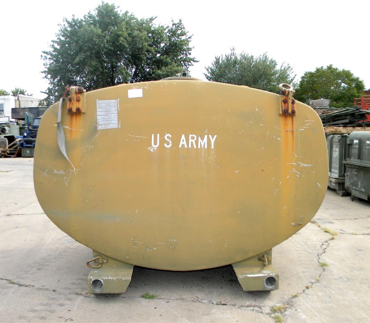 TR-103 | 4930-00-752-9983 Fuel Pod 600 Gallon Capacity, Skid Mounted. USED (4).JPG