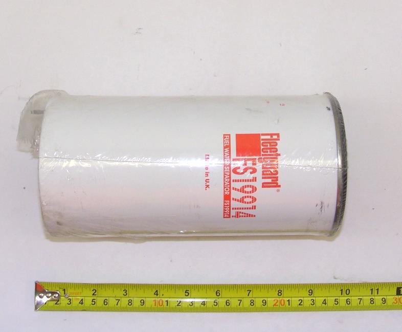 SP-1349 | Fleetguard Fuel Water Separator FS 19914 (2).JPG